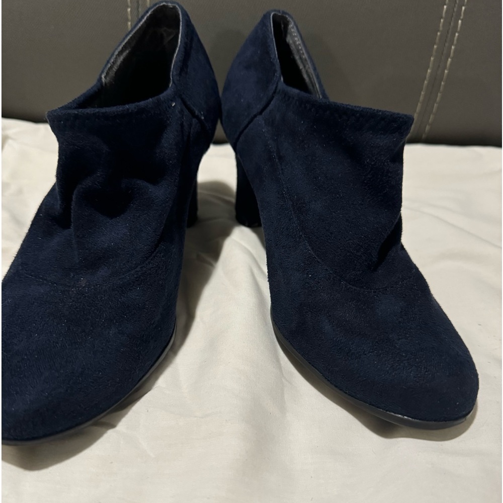 AEROSOLES Navy Ankle Boots